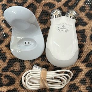 Nuface Trinity Facial Toning Device
